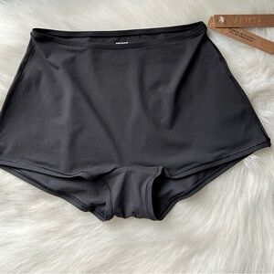 SKIMS Fits Everybody Boyshort M PN-BYS-2030